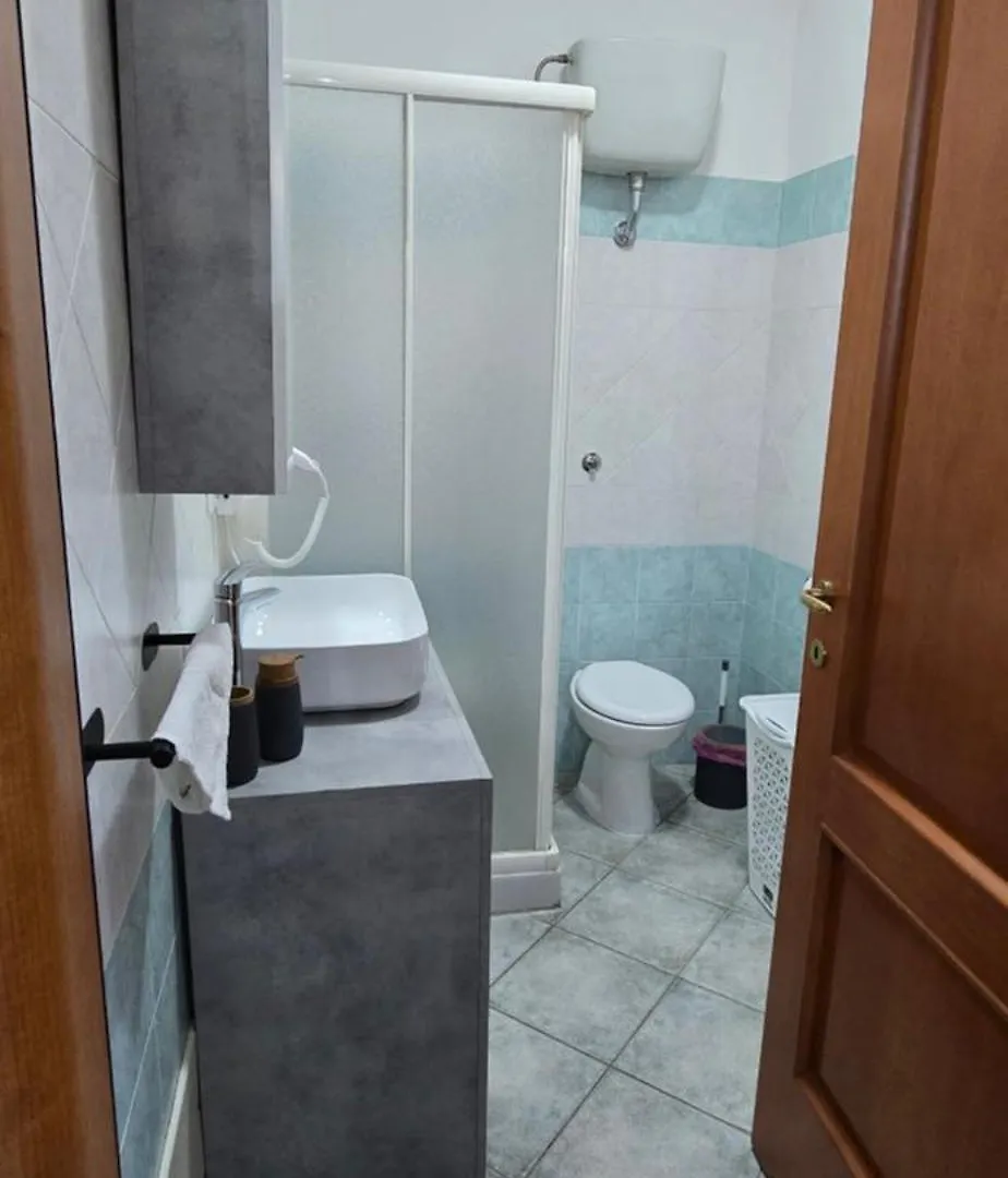 Bee House Apartment Bosa