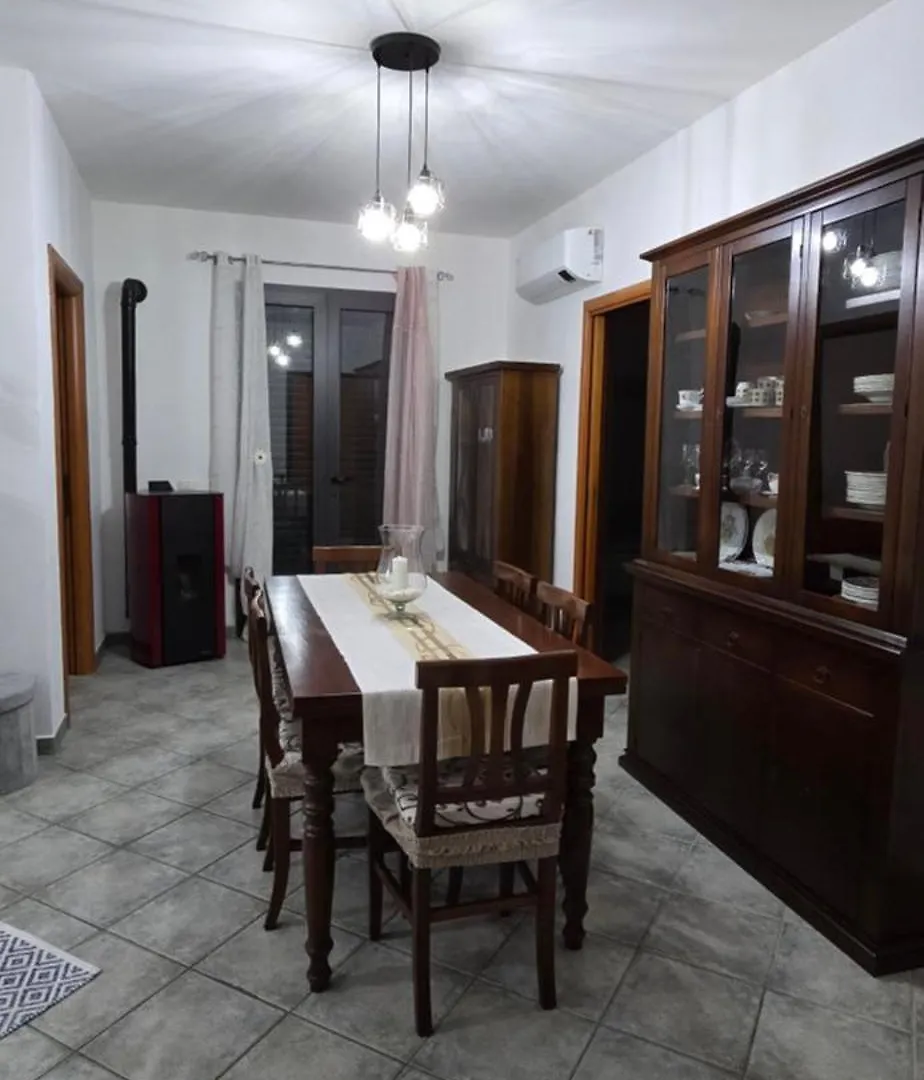 Bee House Apartment Bosa